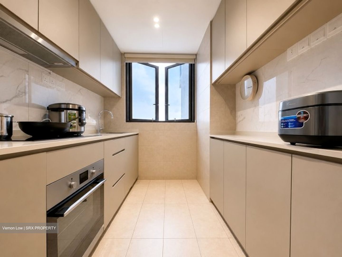 Clavon (D5), Apartment #593808371